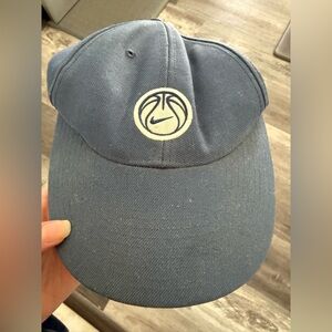 Vintage Nike hat cap Men Navy Blue Guc Rare Basketball Swoosh ball logo 7 1/8